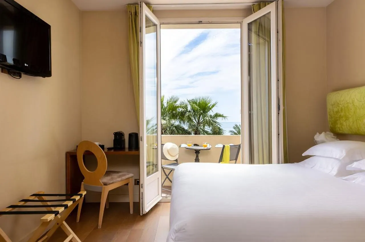 Hotel Royalmar Cagnes-sur-Mer 4*,