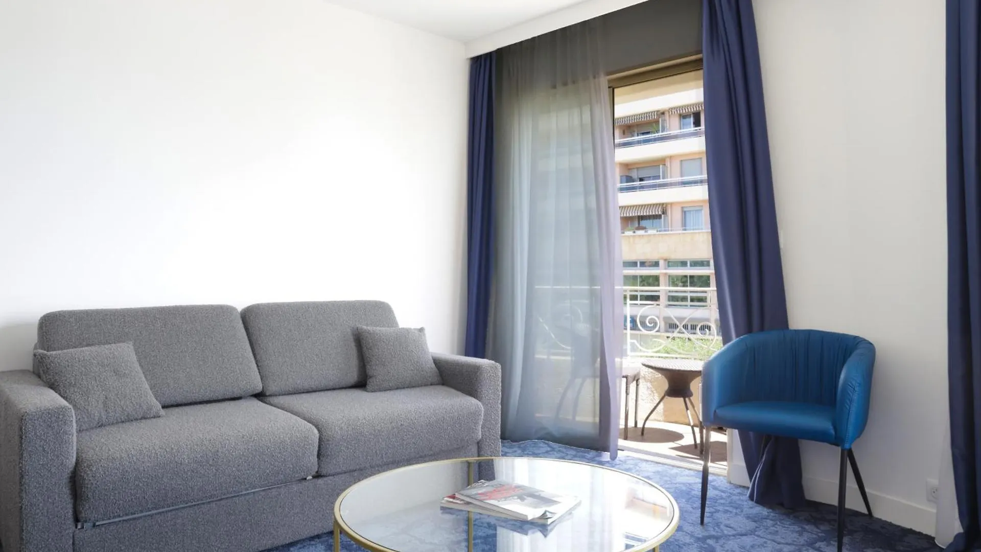 Hotel Royalmar Cagnes-sur-Mer 4*,