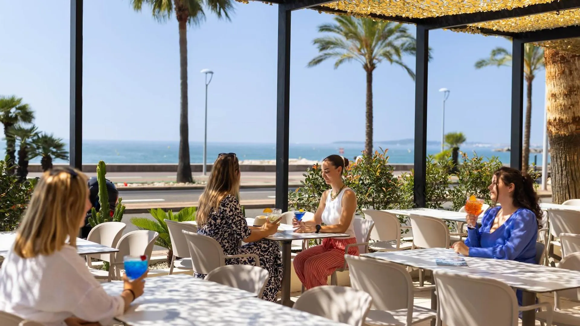 Hotel Royalmar - Nouveau Proprietaire Cagnes-sur-Mer 4*,