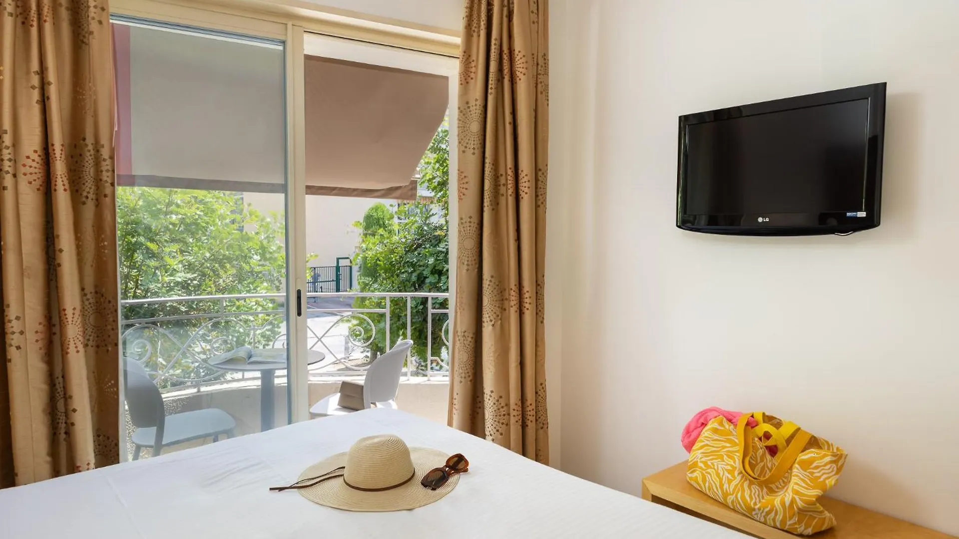 Hotel Royalmar - Nouveau Proprietaire Cagnes-sur-Mer